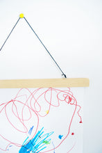 Charger l&#39;image dans la galerie, Support aimanté en bois pour affichage par Abricotine
